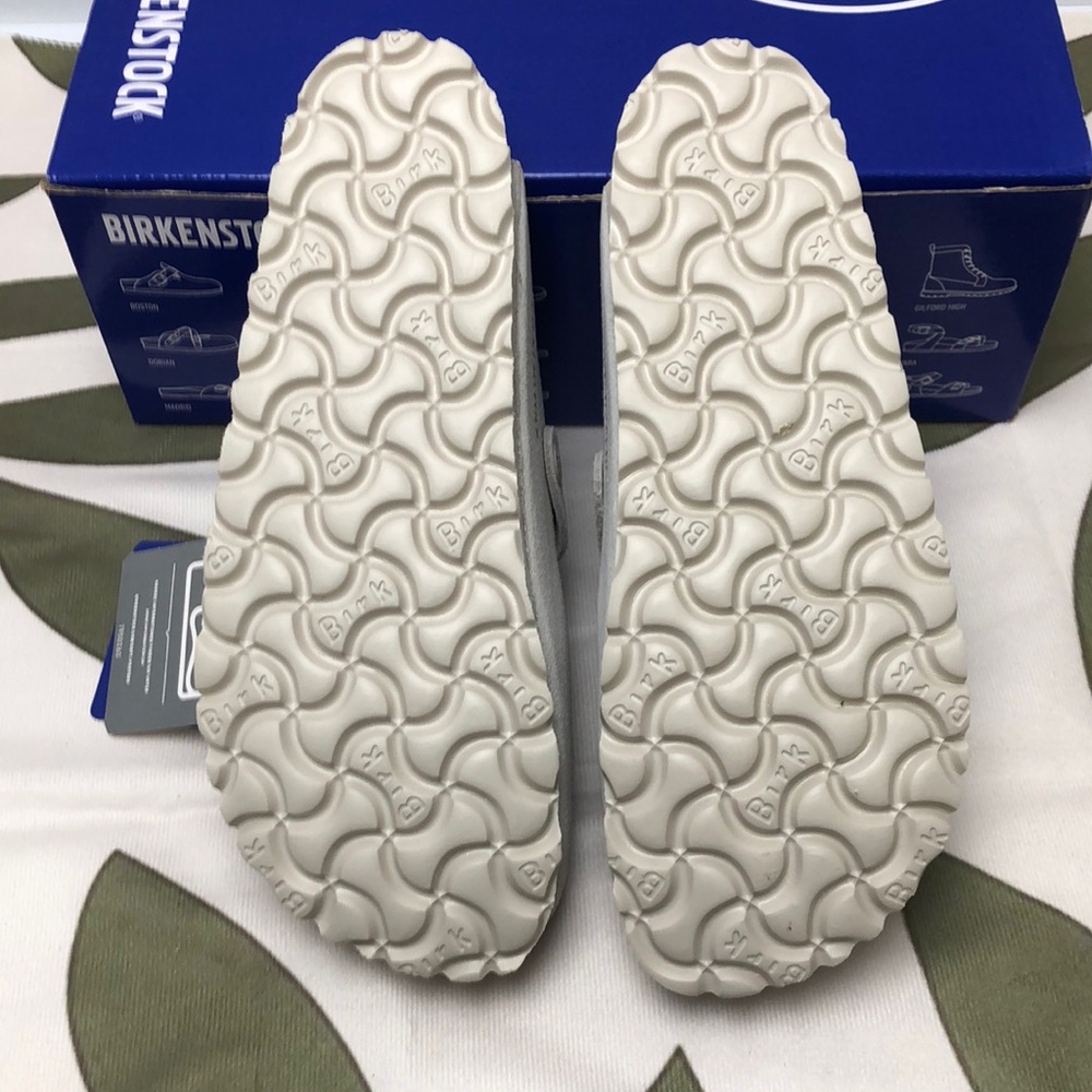 NWT Women's White Suede Birkenstock Boston Shoes - Narrow Fit - Picture 3 of 8